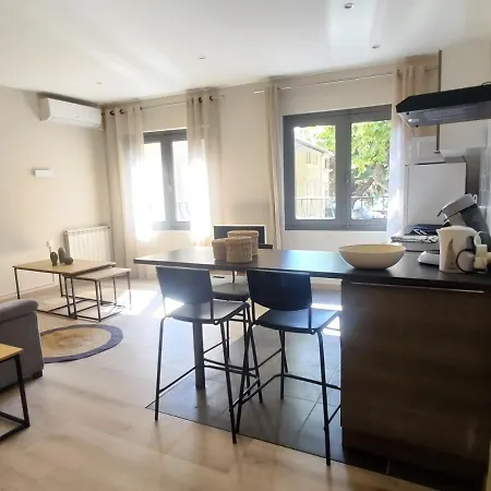 Chez Leon - Clim' & Patio - Centre Appartement Loupian