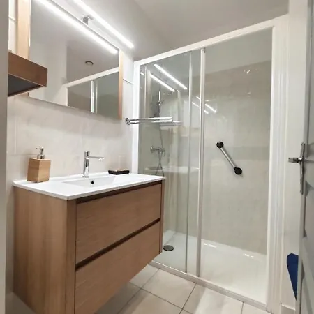 Appartement Chez Leon - Clim' & Patio - Centre Loupian